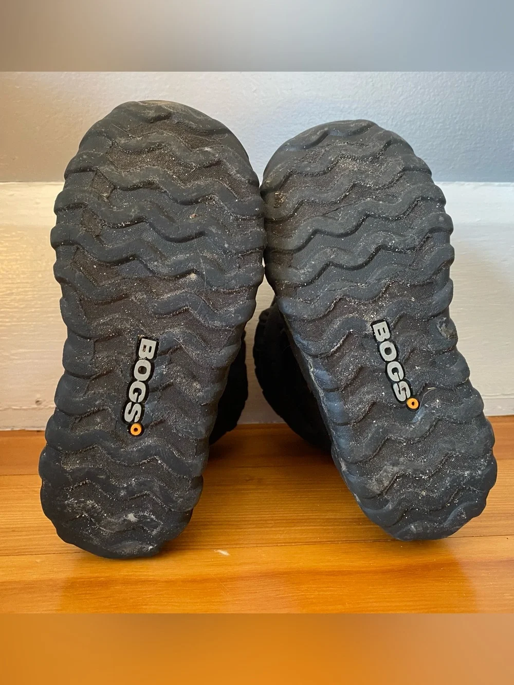 Kids Black Insulated Winter Boot - Bogs